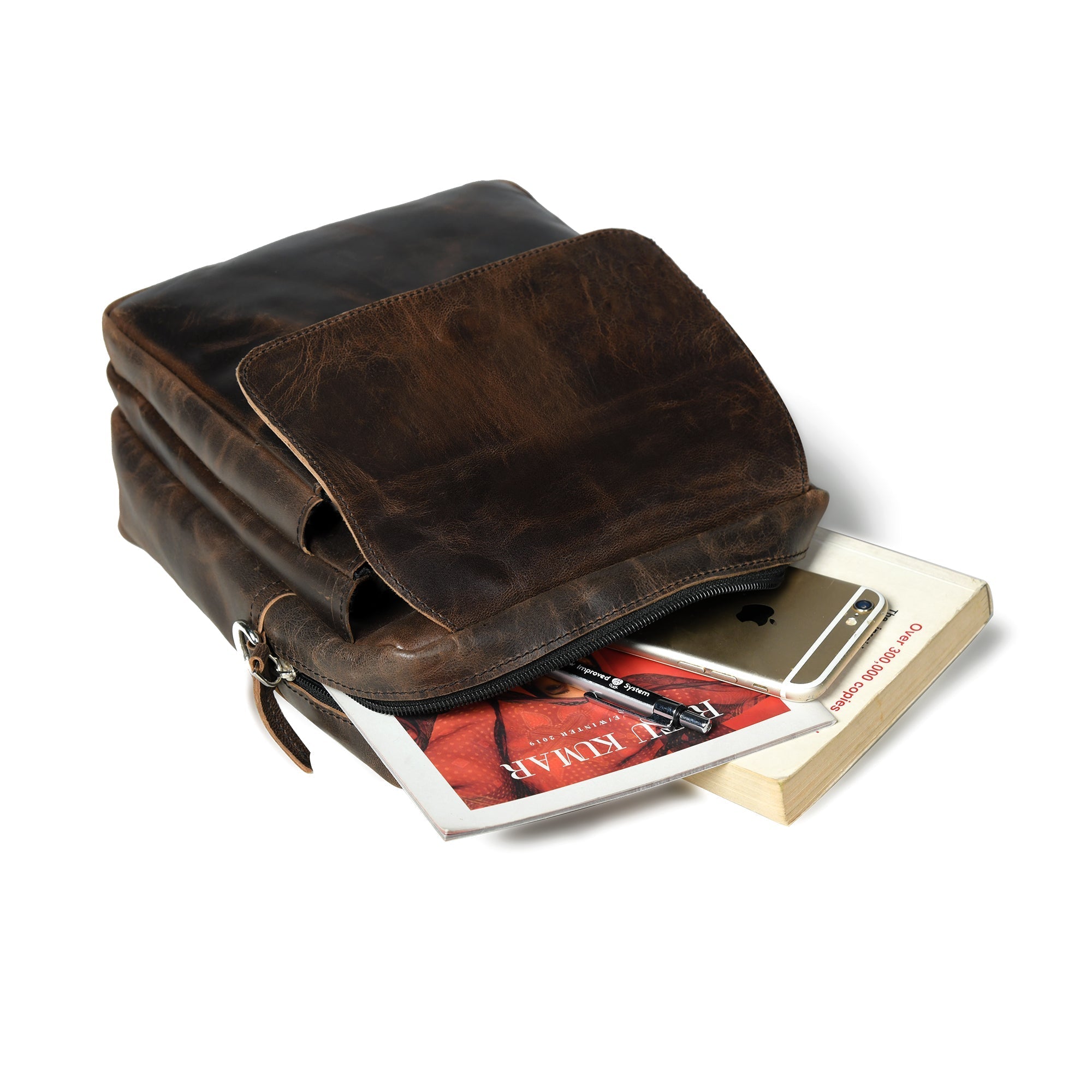 Enzo Brown Side Messenger