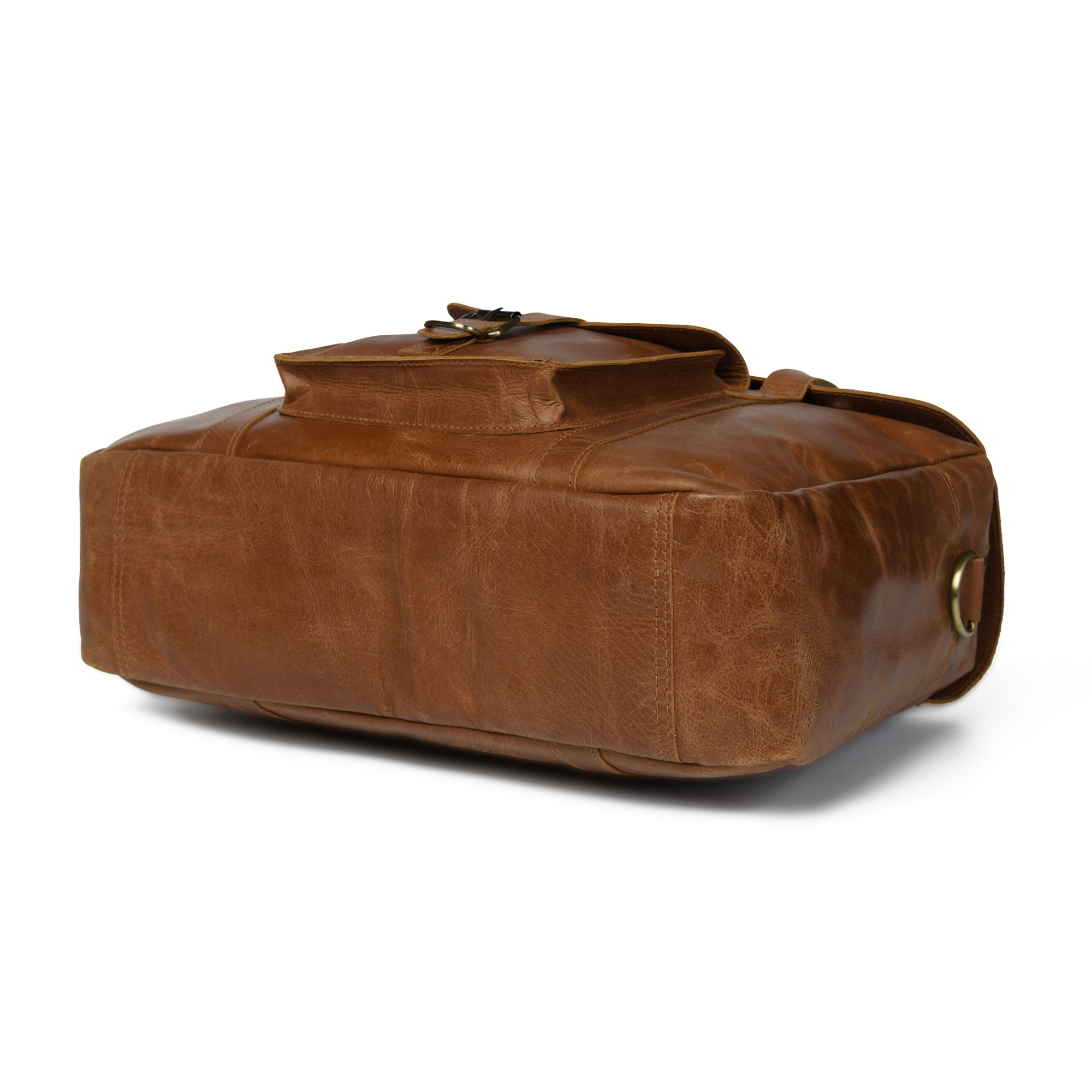 The Oxford Messenger Bag | Backcountry Sportsman