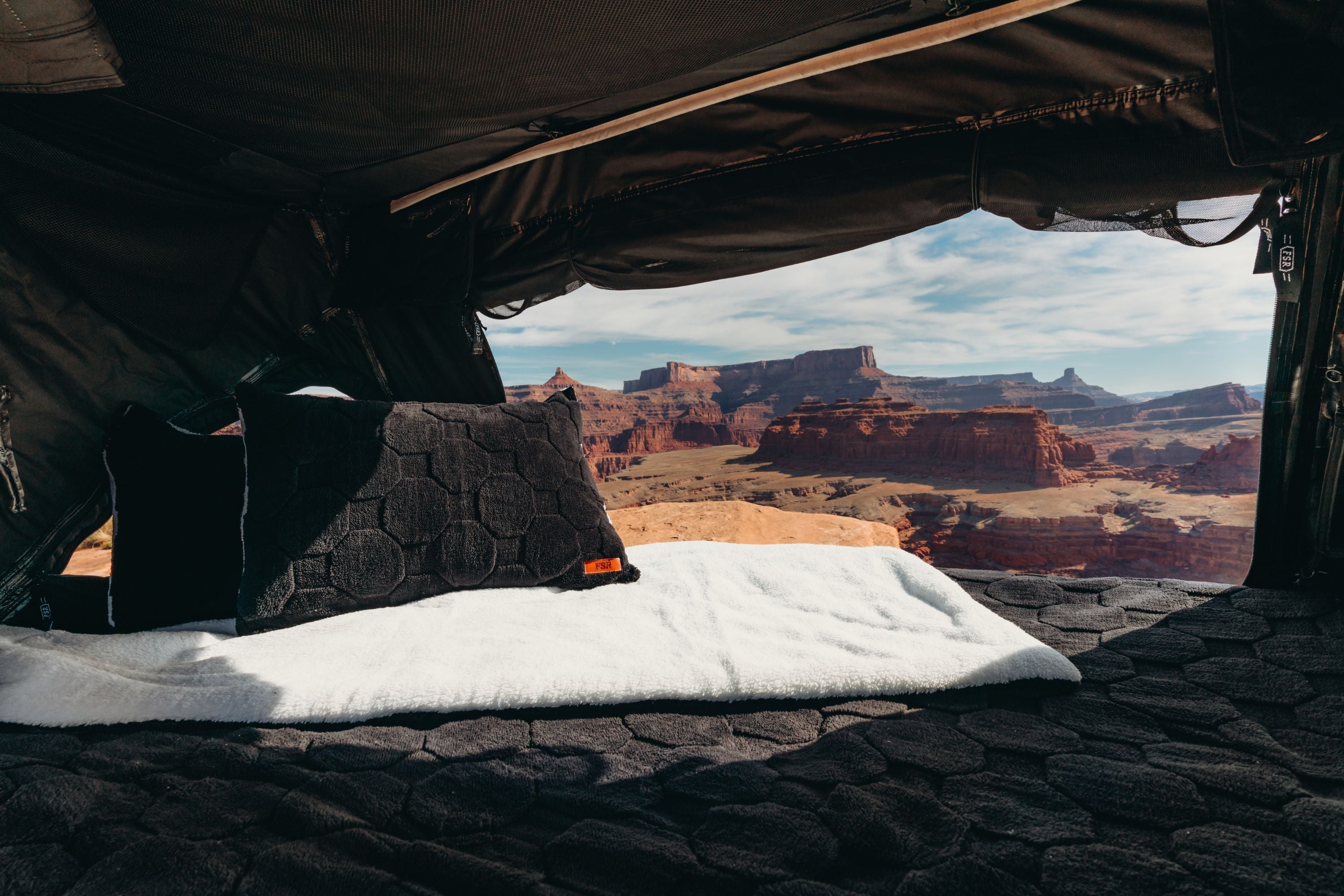 Cloud Comforter & Pillow Case Set | Backcountry Sportsman