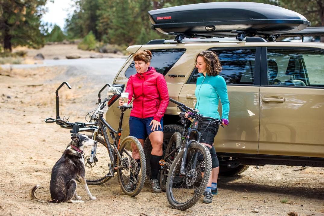 Yakima - SkyBox 16 Carbonite Cargo Roof Box | Backcountry Sportsman