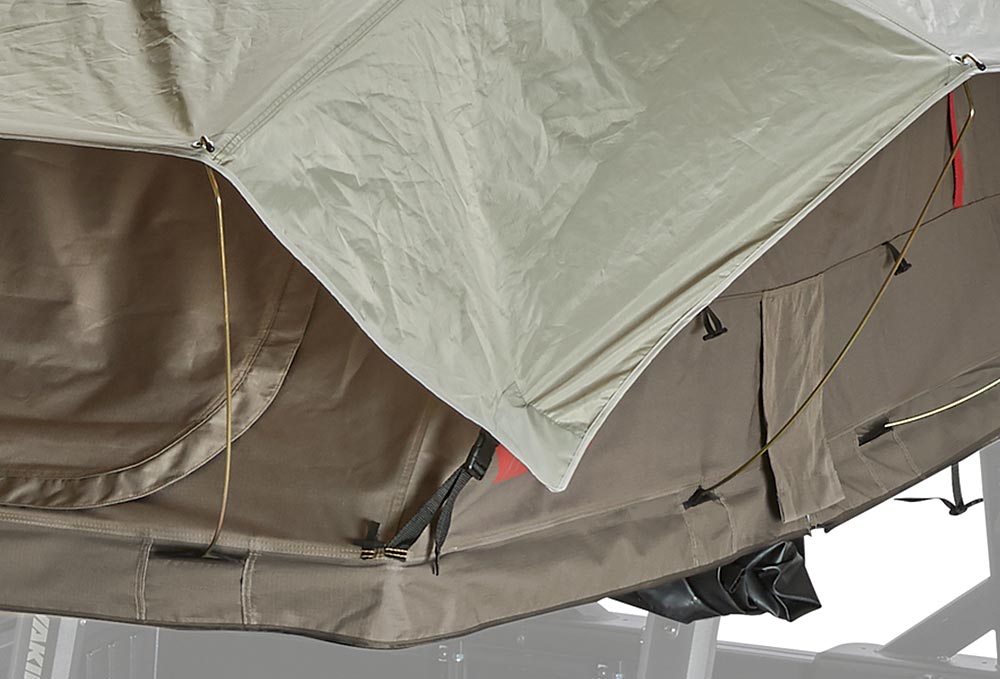 Skyrise Hd 3/Sm   Tan/Red