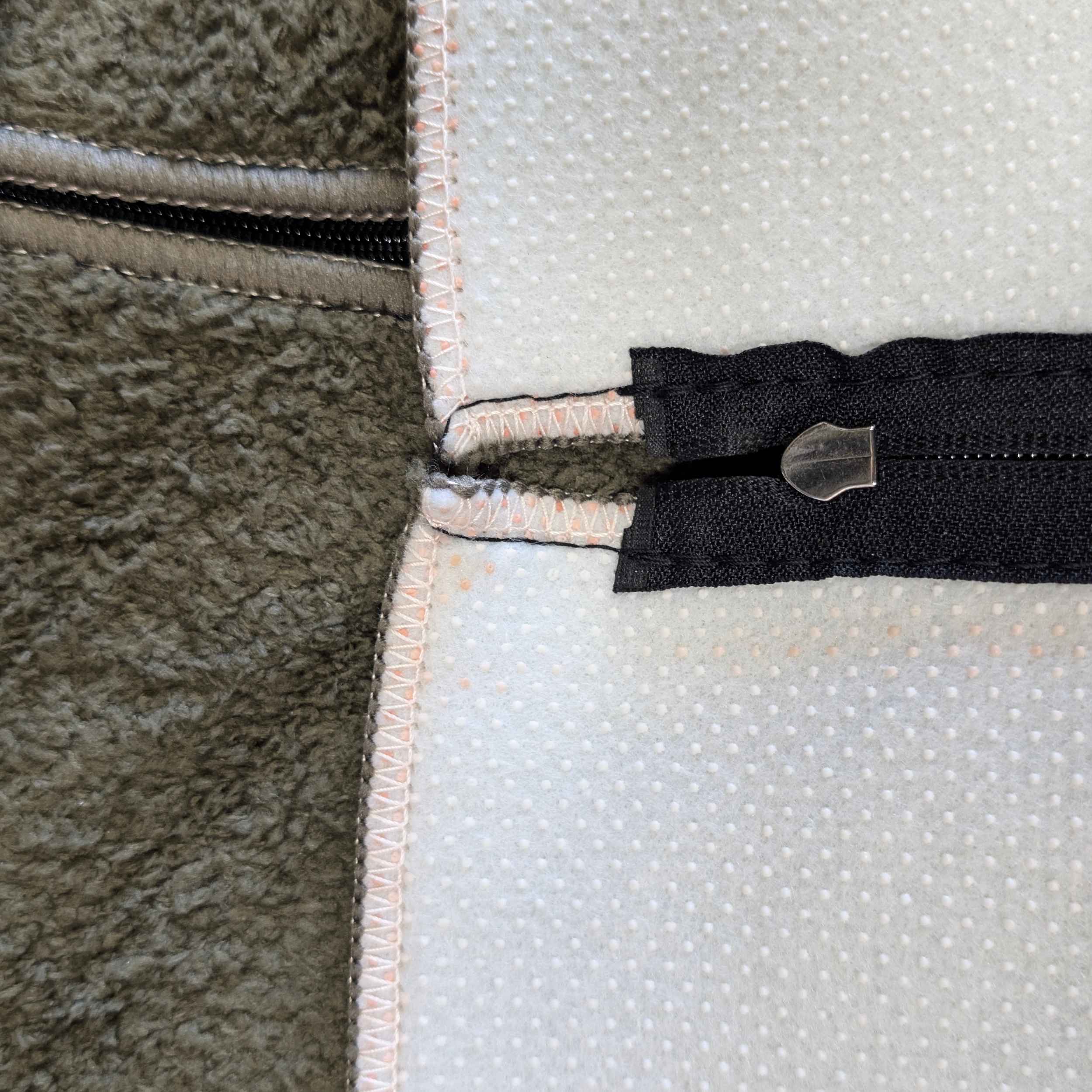 Coody Hub Forest Green (2-6 person) + Ground Sheet PVC + Carpet Coody Hub + Electric Pump