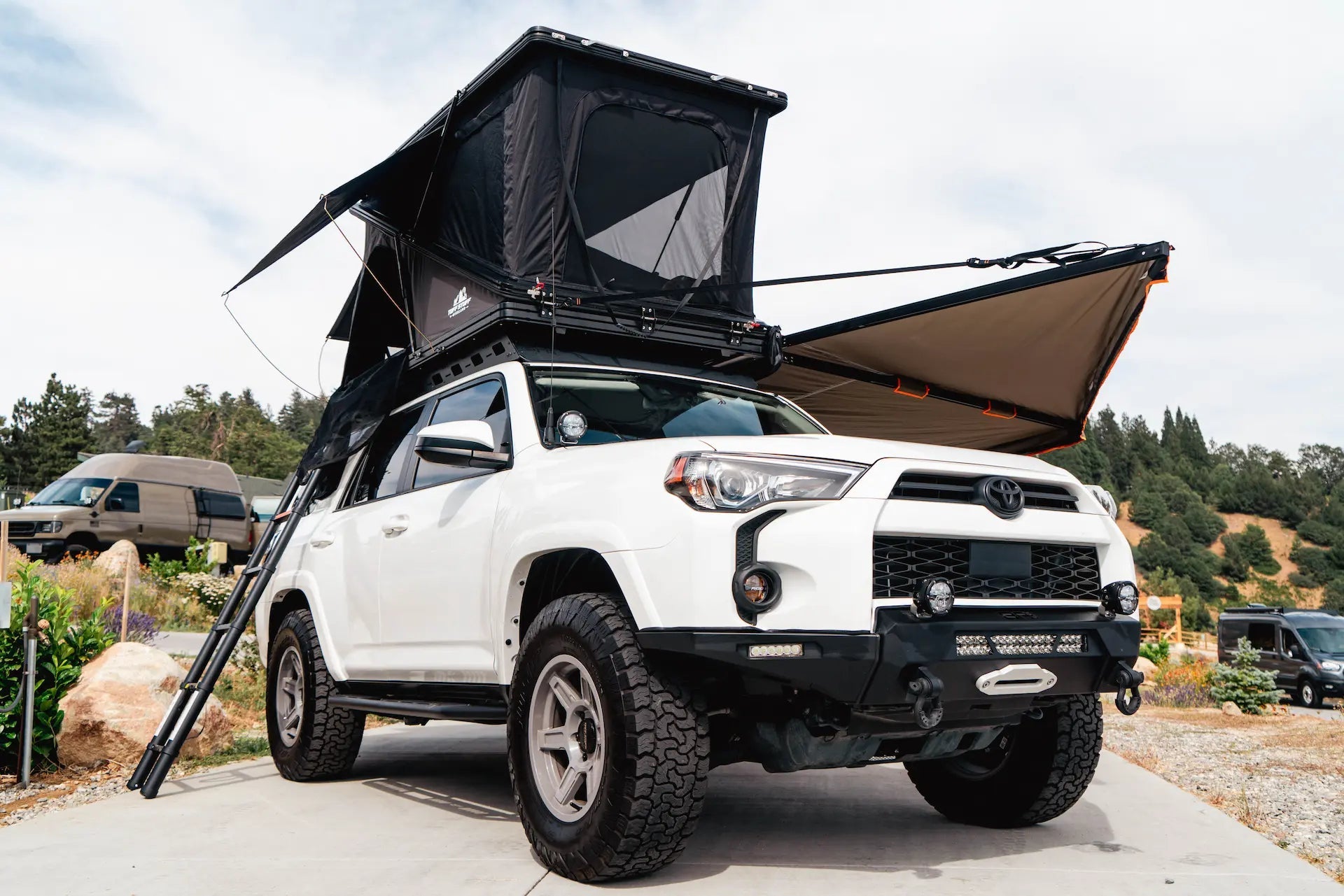 Alpine 51 Hardshell Rooftop Tent – Aluminum – 2 Person – Black – Compact Overland Design | Backcountry Sportsman