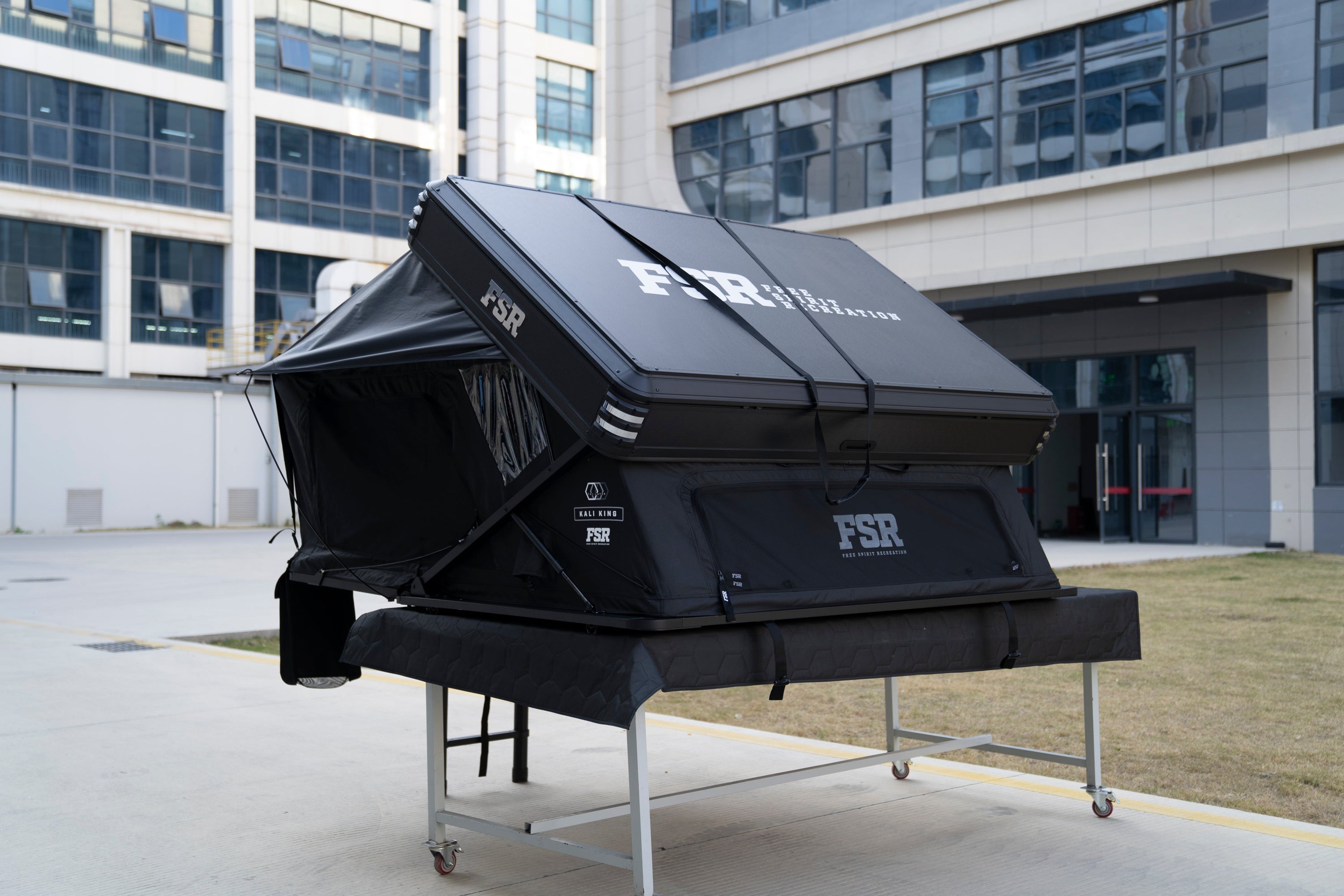 Kali King - Rooftop tent | Backcountry Sportsman